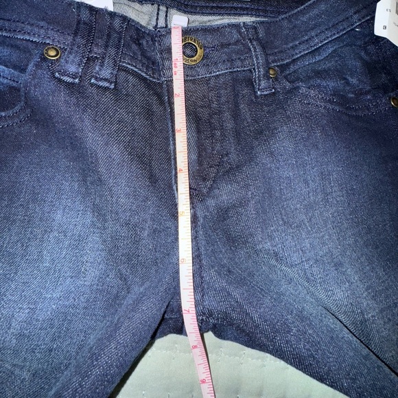 Volcom static straight 7” Low rise women’s jeans size 27/5jr. NWT - Picture 5 of 12